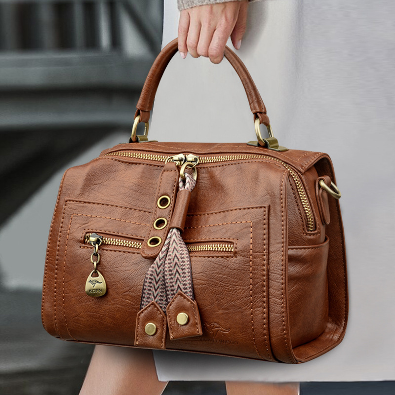 外贸跨境单肩斜挎包女时尚百搭包包女时尚软皮手提包休闲枕头包